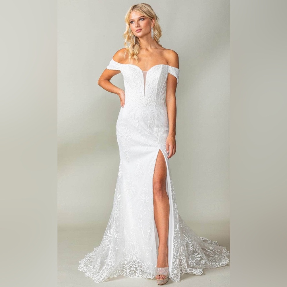 Dancing Queen White Lace Gown 0273